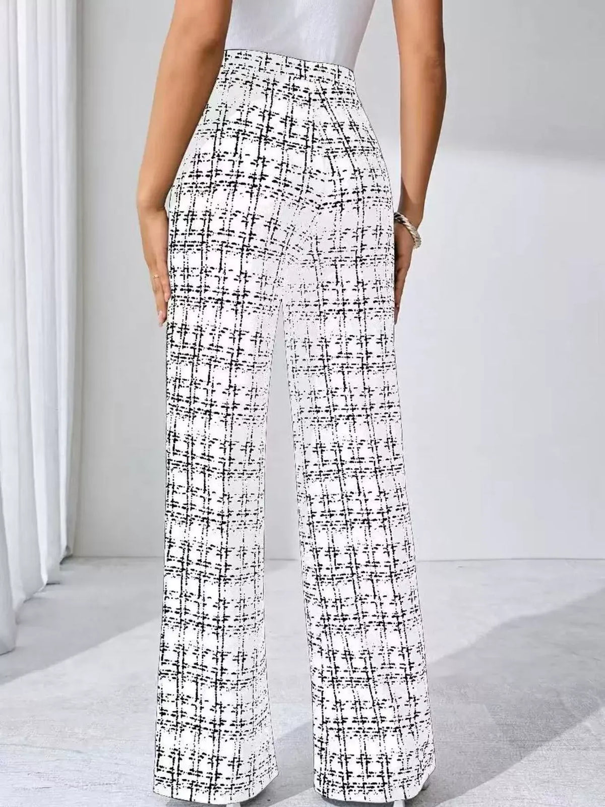 Plaid Wide Leg Pants | The Nichole Collection