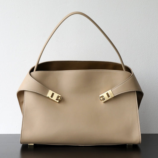 The Hug Luxe Genuine Leather Tote Bag Apricot Totes The Nichole Collection - Official Site