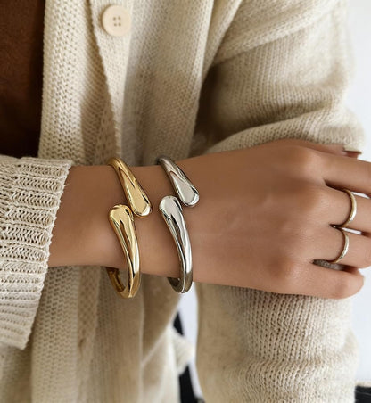 Gold Stackable Bangle Set