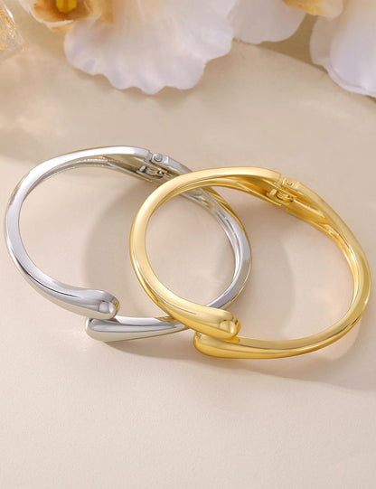 Gold Stackable Bangle Set