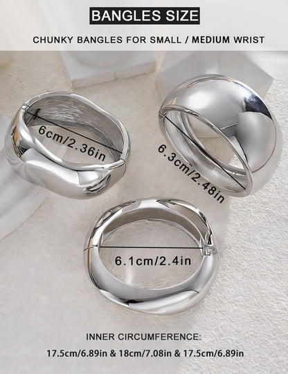 Gold Stackable Bangle Set