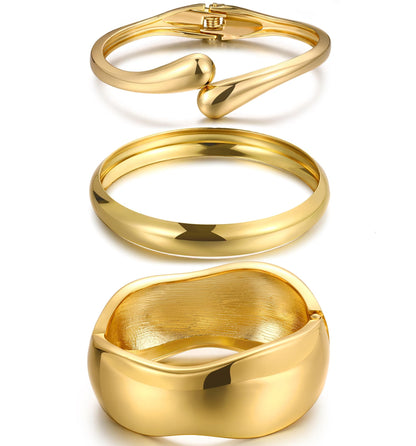 Gold Stackable Bangle Set