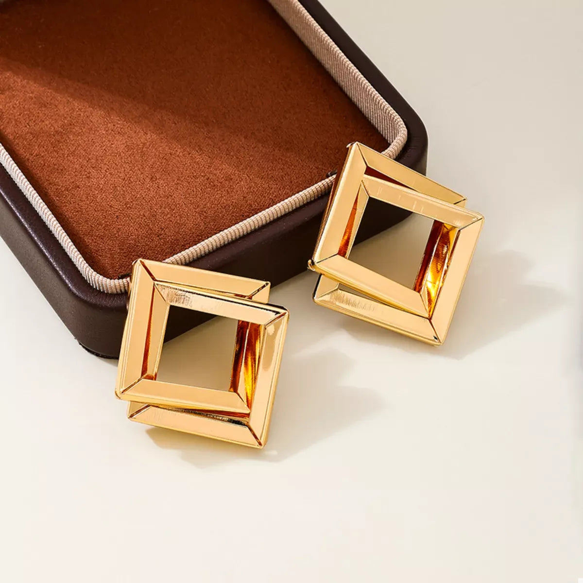 CHELSEA OPEN-SQUARE SCULPTURED EARRINGS The Nichole Collection - Official Site