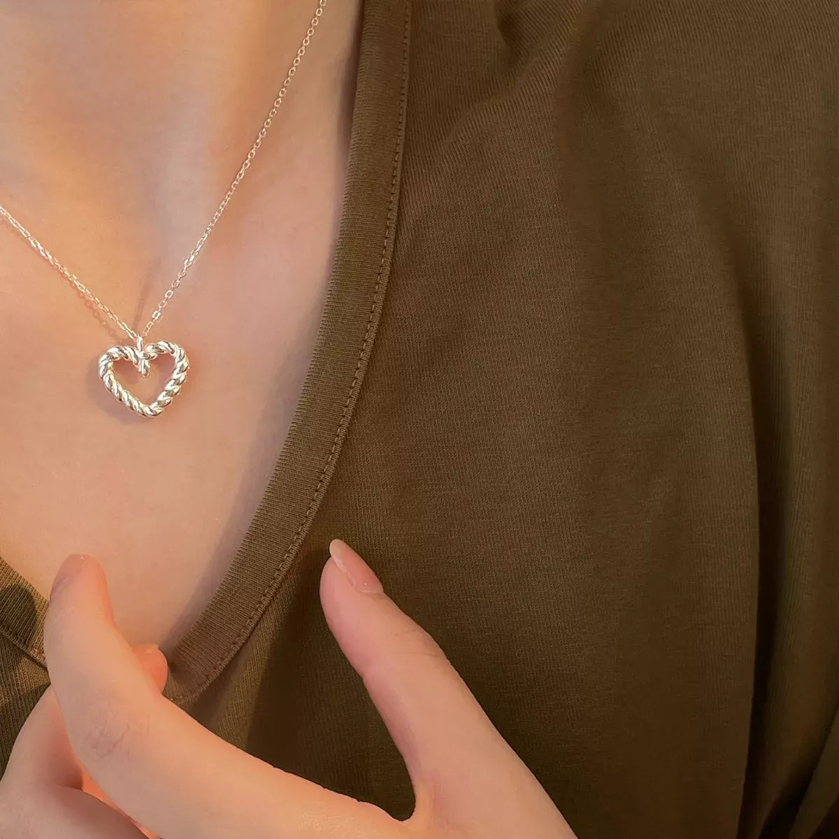 925 Sterling Silver Heart Necklace Necklace Silver / One Size The Nichole Collection