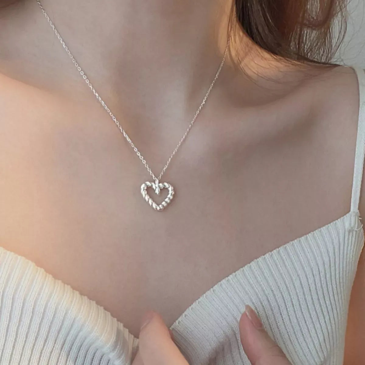 925 Sterling Silver Heart Necklace Necklace Silver / One Size The Nichole Collection