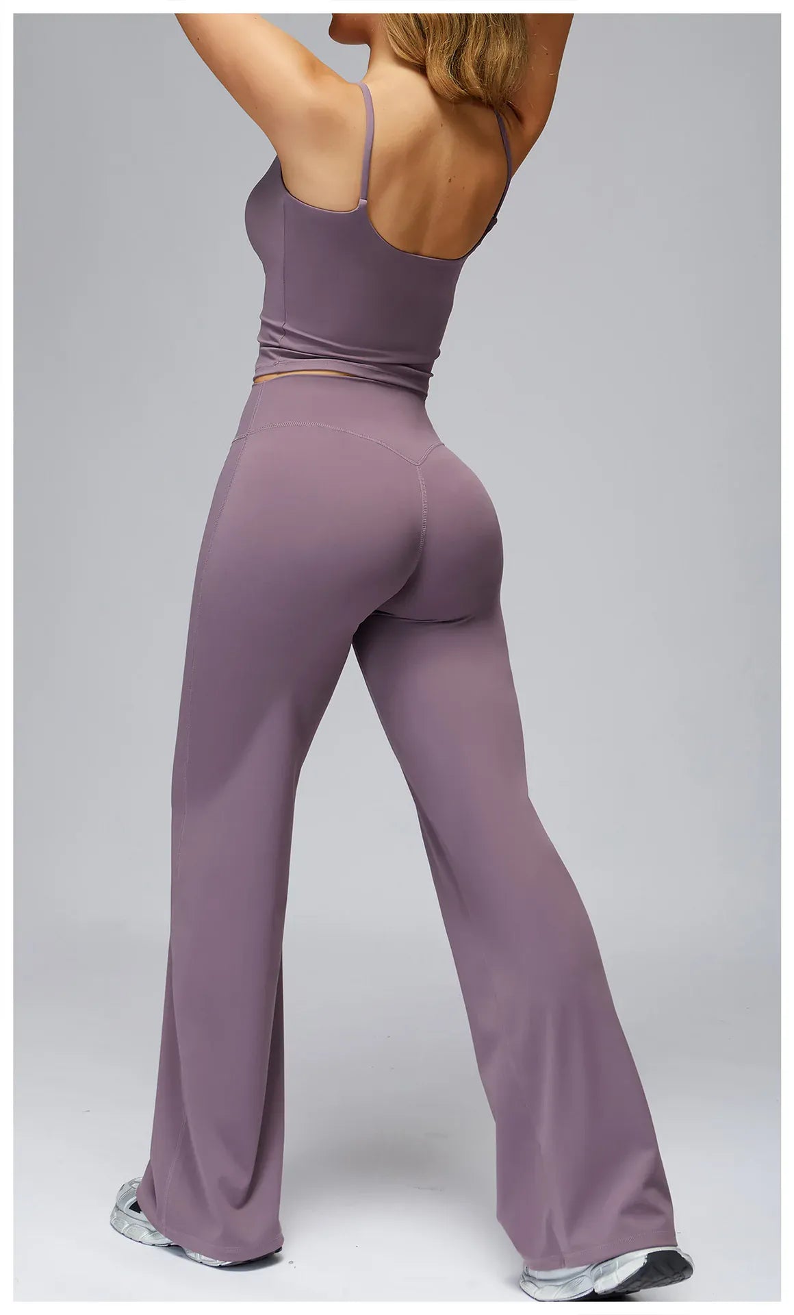 Seamless Tank and High-Waisted Pants Yoga Set The Nichole Collection
