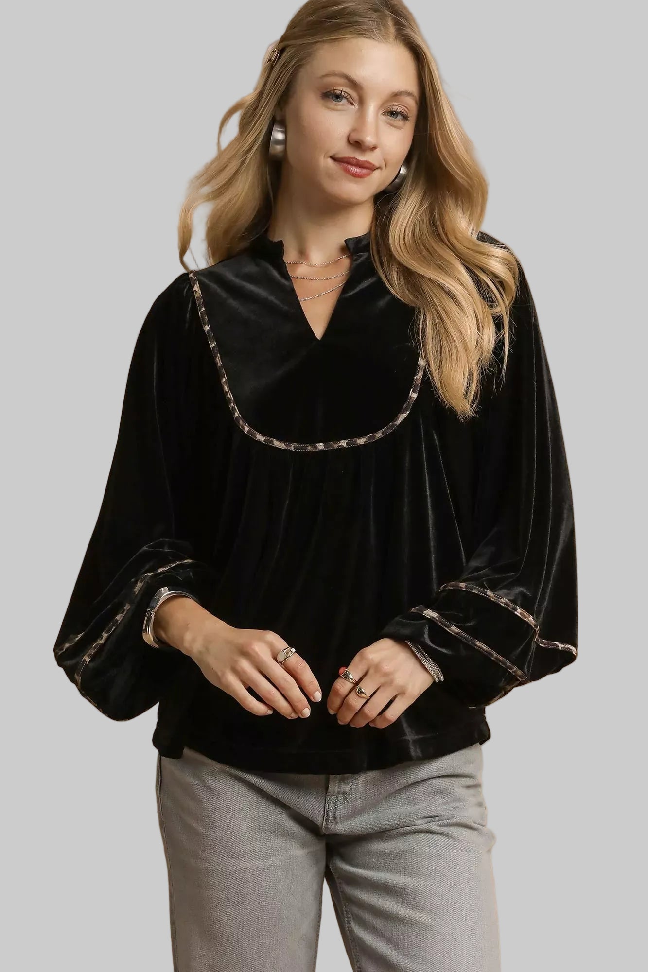 Chic Velvet Top with Signature Contrast Detailing Black / S The Nichole Collection