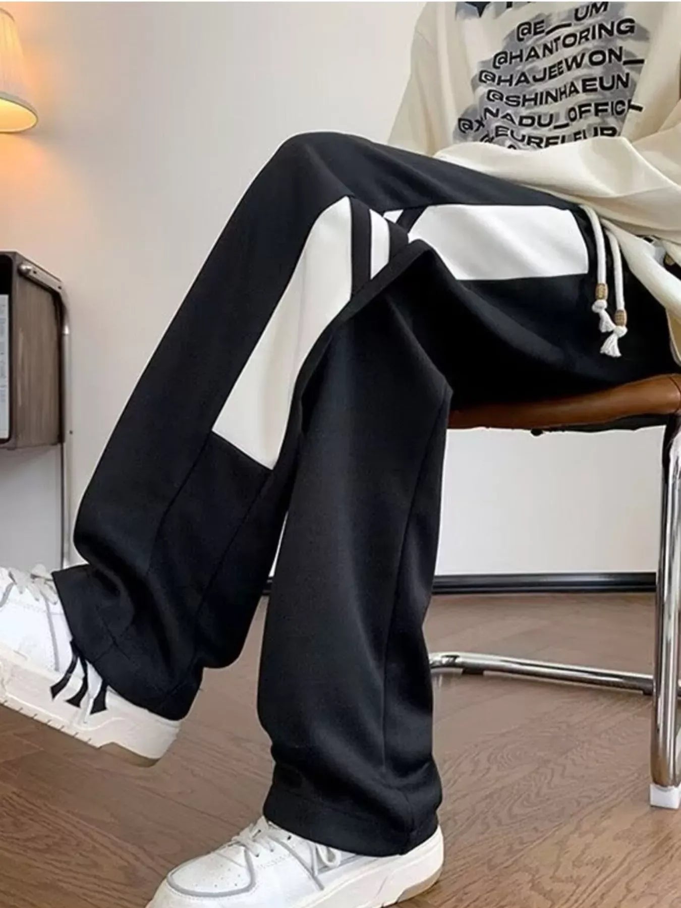 Contrast Stripe Relaxed Fit Pants | The Nichole Collection