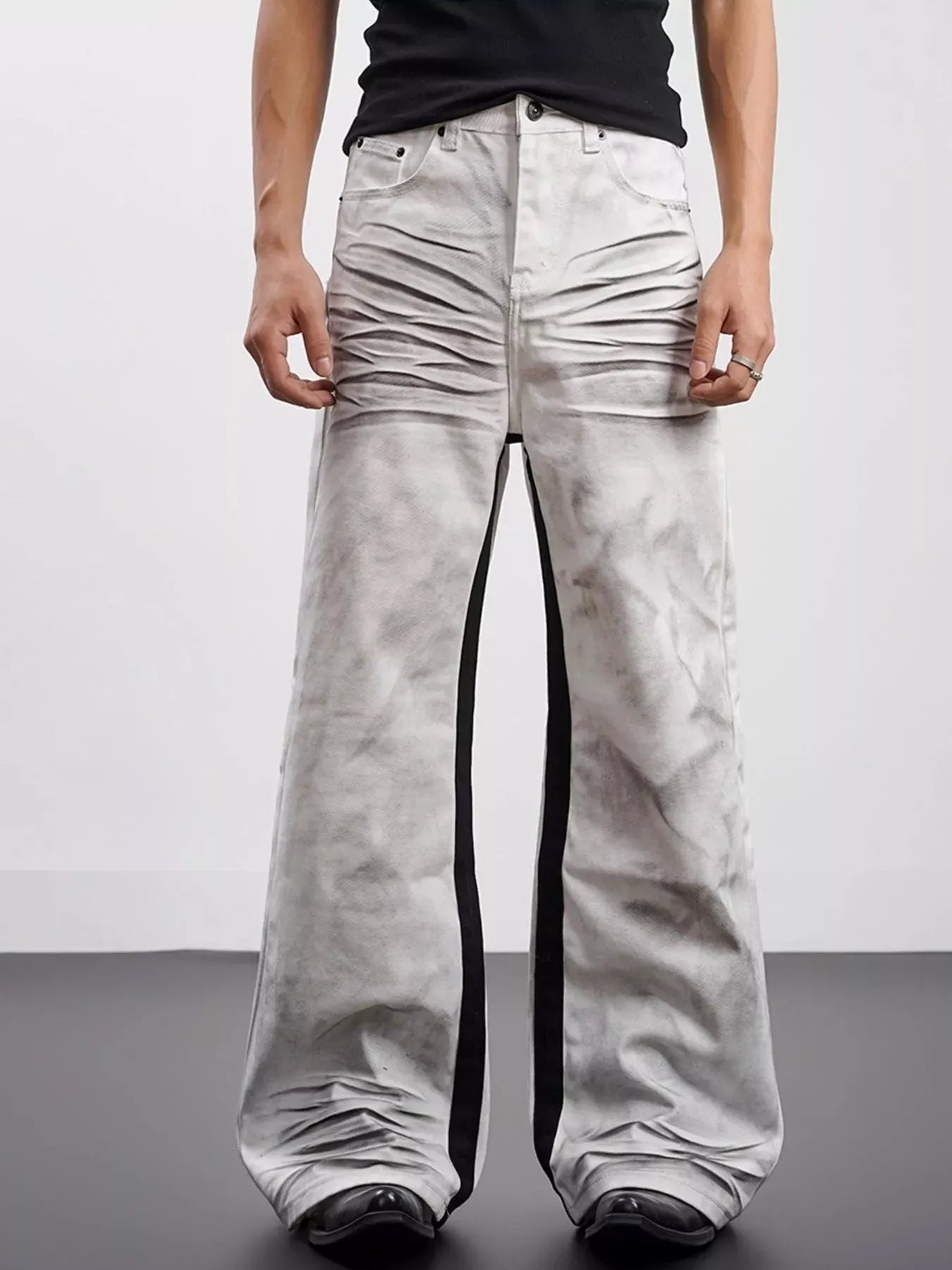 Contrast Wide Leg Jeans | The Nichole Collection