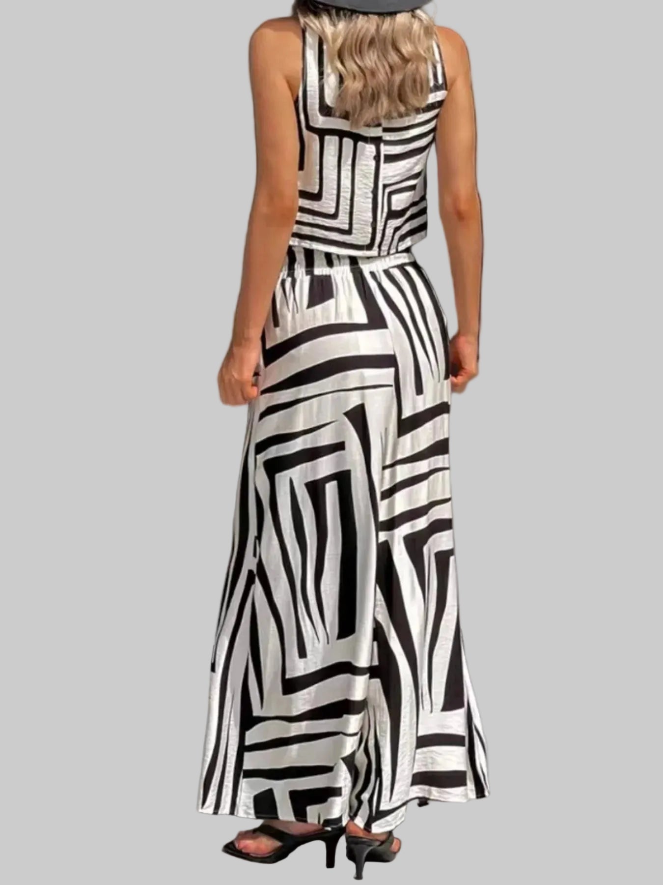 Geometric Print Sleeveless Top and Wide Leg Pants Set The Nichole Collection