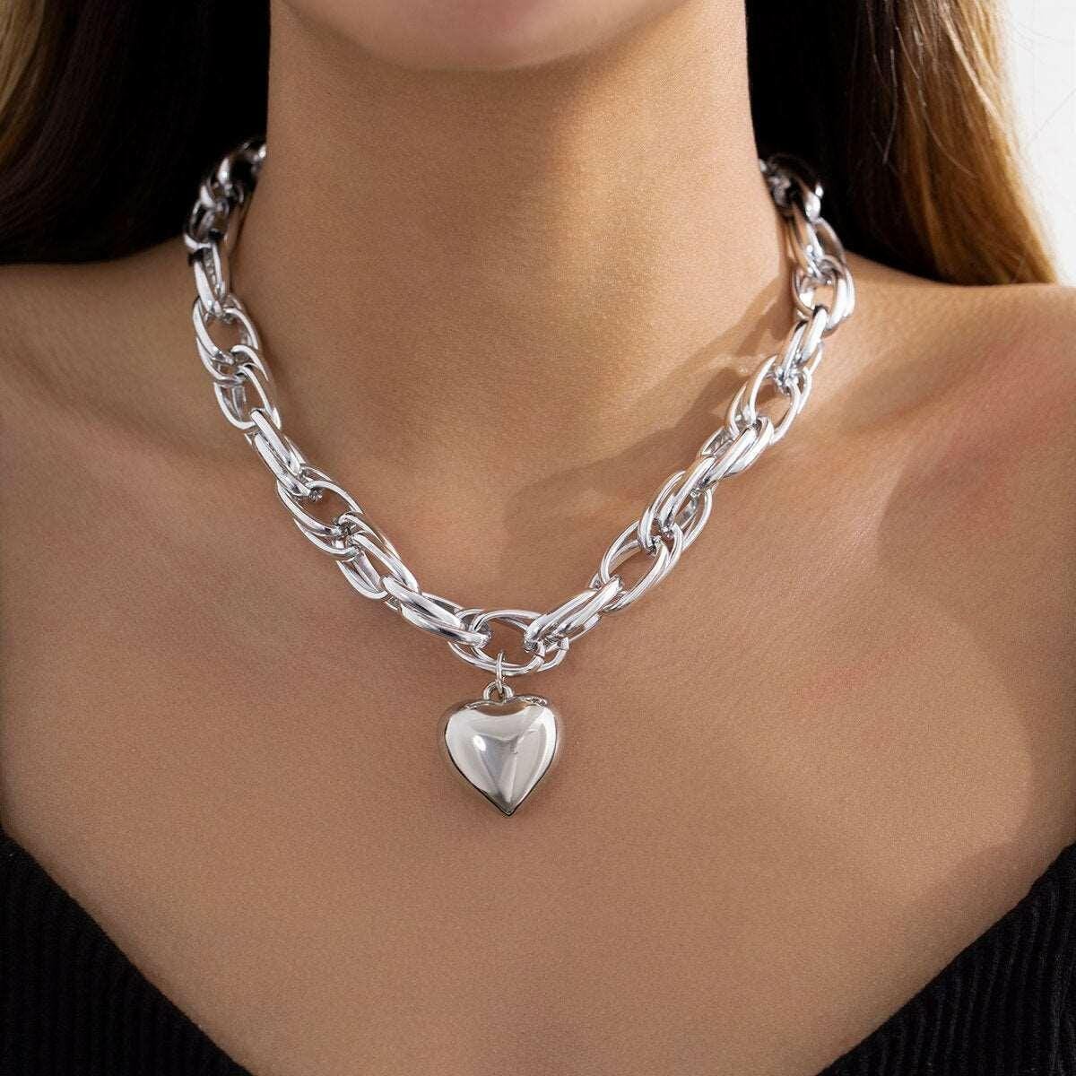 Gold Heart Pendant Necklace – Timeless Elegance with a Modern Twist Necklace The Nichole Collection