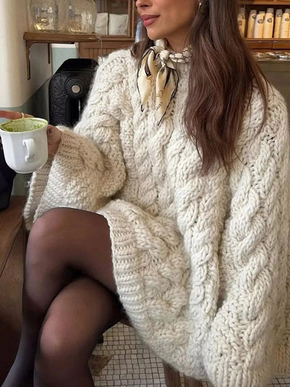 Heritage Cable Knit Sweater Sweaters White / S The Nichole Collection