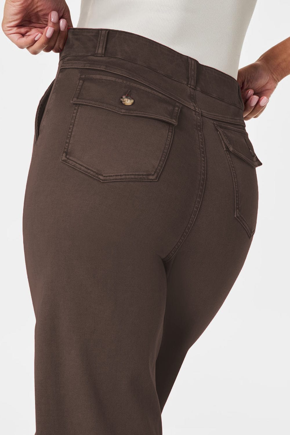 High Waist Jeans with Pockets – Classic, Stylish & Versatile The Nichole Collection