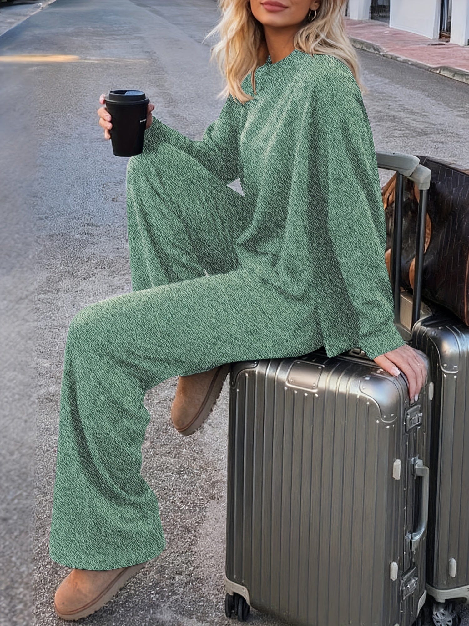 Luxe Fleece-Lined Loungewear Knit Set – Soft Round-Neck Sweater & Split-Hem Pant Ensemble The Nichole Collection