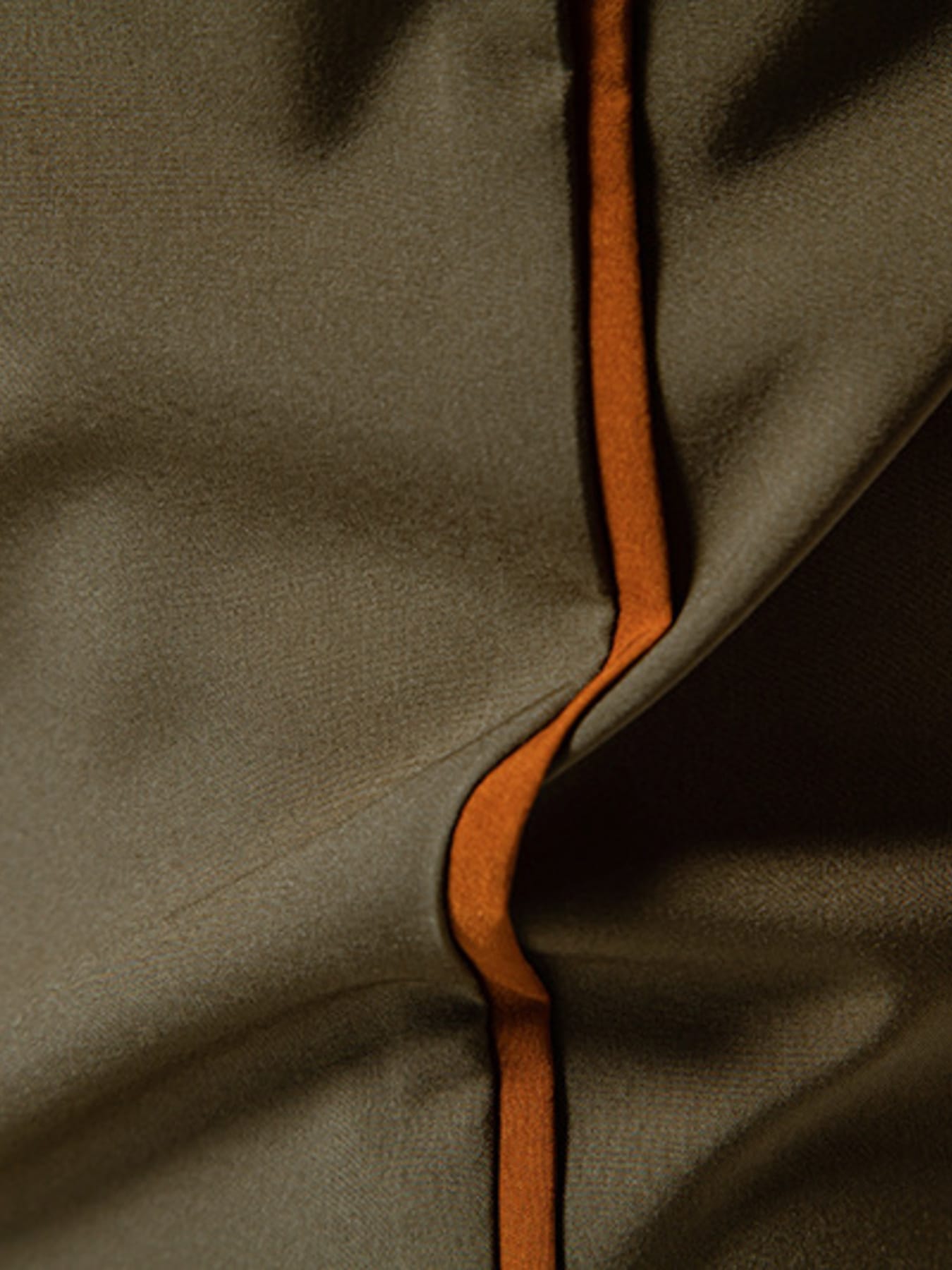 Men's Contrast Trim Button-Down Shirt | The Nichole Collection