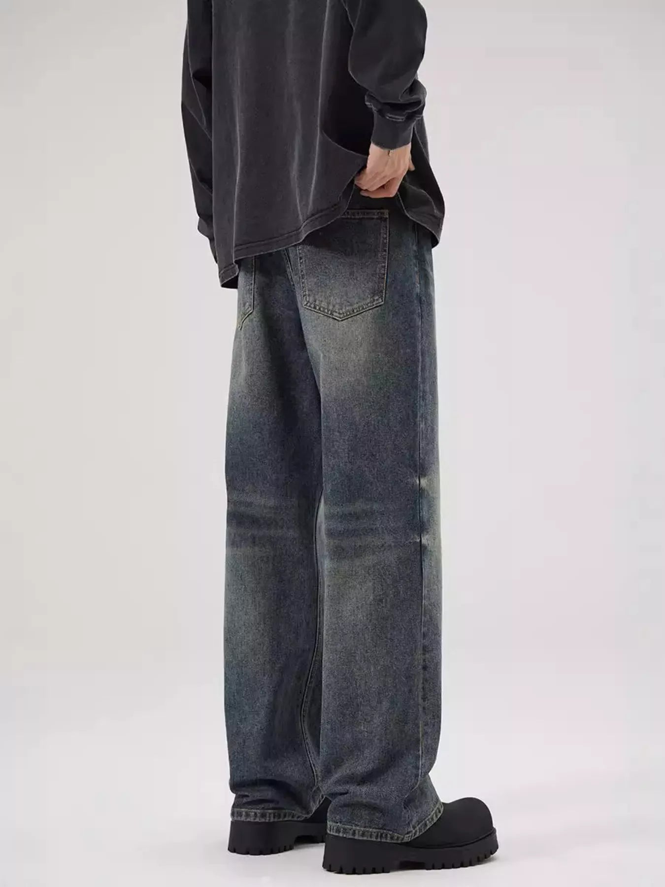 Men's Vintage Wash Relaxed Fit Jeans | The Nichole Collection