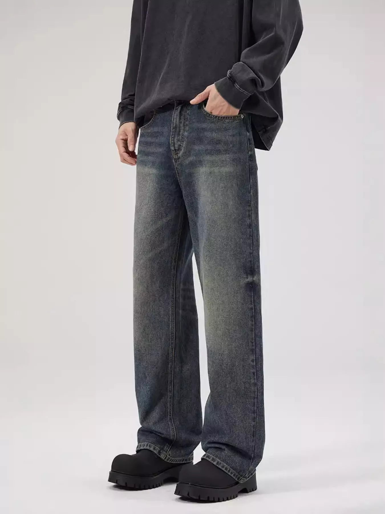 Men's Vintage Wash Relaxed Fit Jeans | The Nichole Collection
