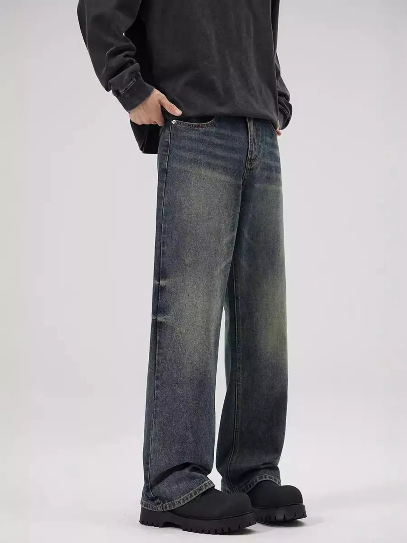 Men's Vintage Wash Relaxed Fit Jeans | The Nichole Collection