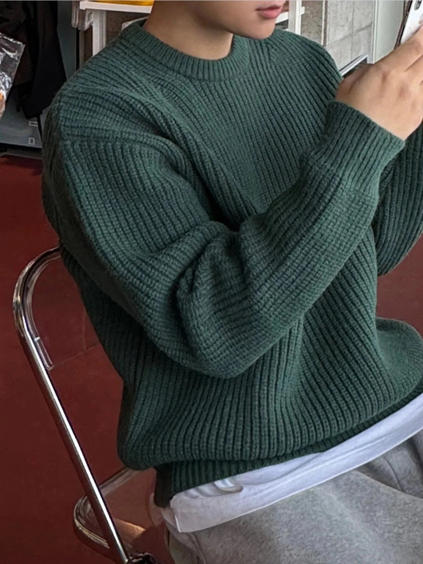 Men's Oversized Ribbed Round Neck Sweater The Nichole Collection