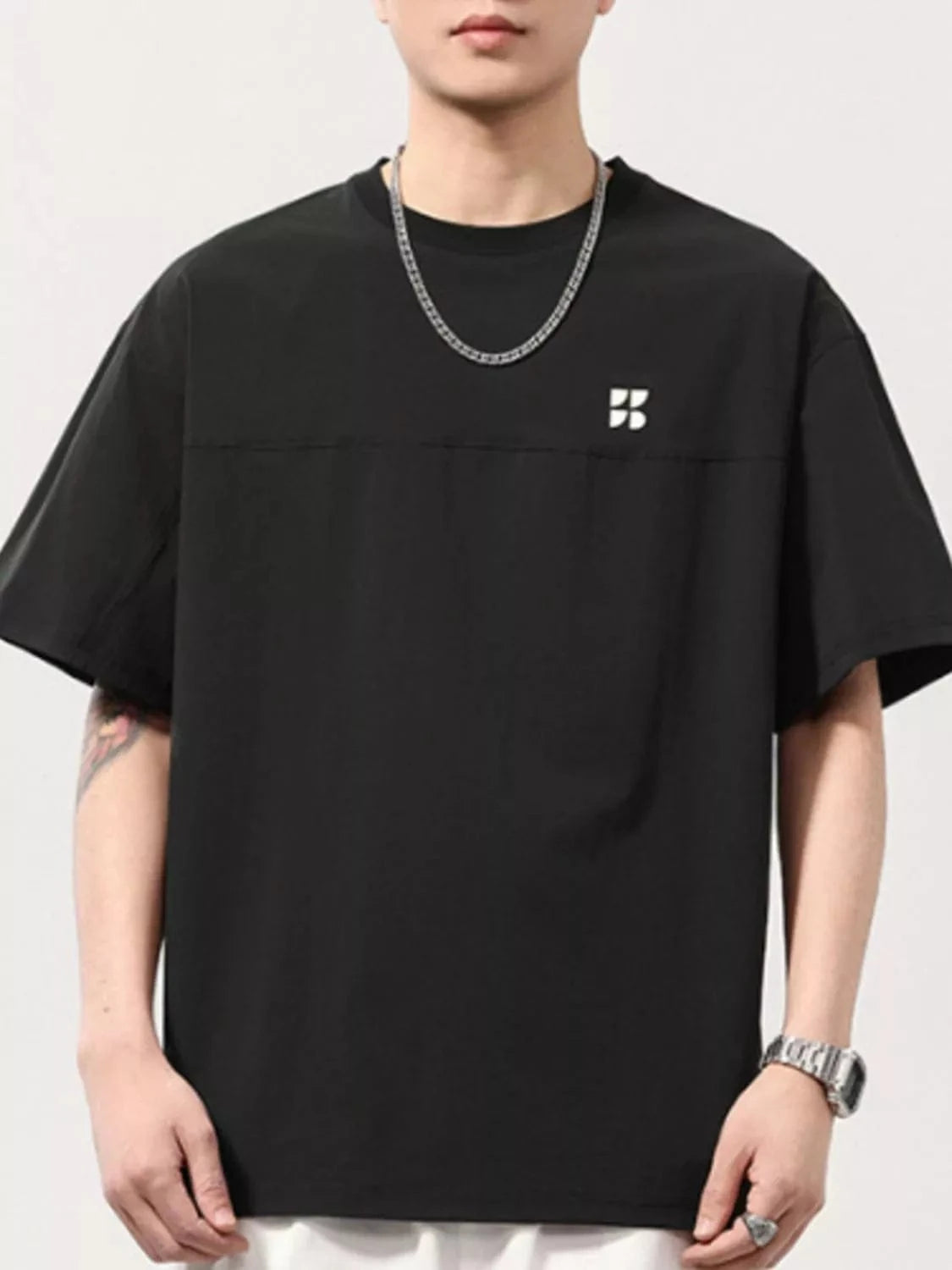 Men's Round Neck Short Sleeve T-Shirt Men's Shirts Black / M The Nichole Collection