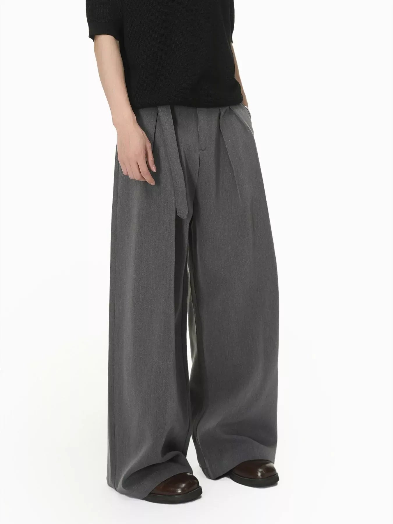 Men's Wide Leg Pleated Pants | The Nichole Collection