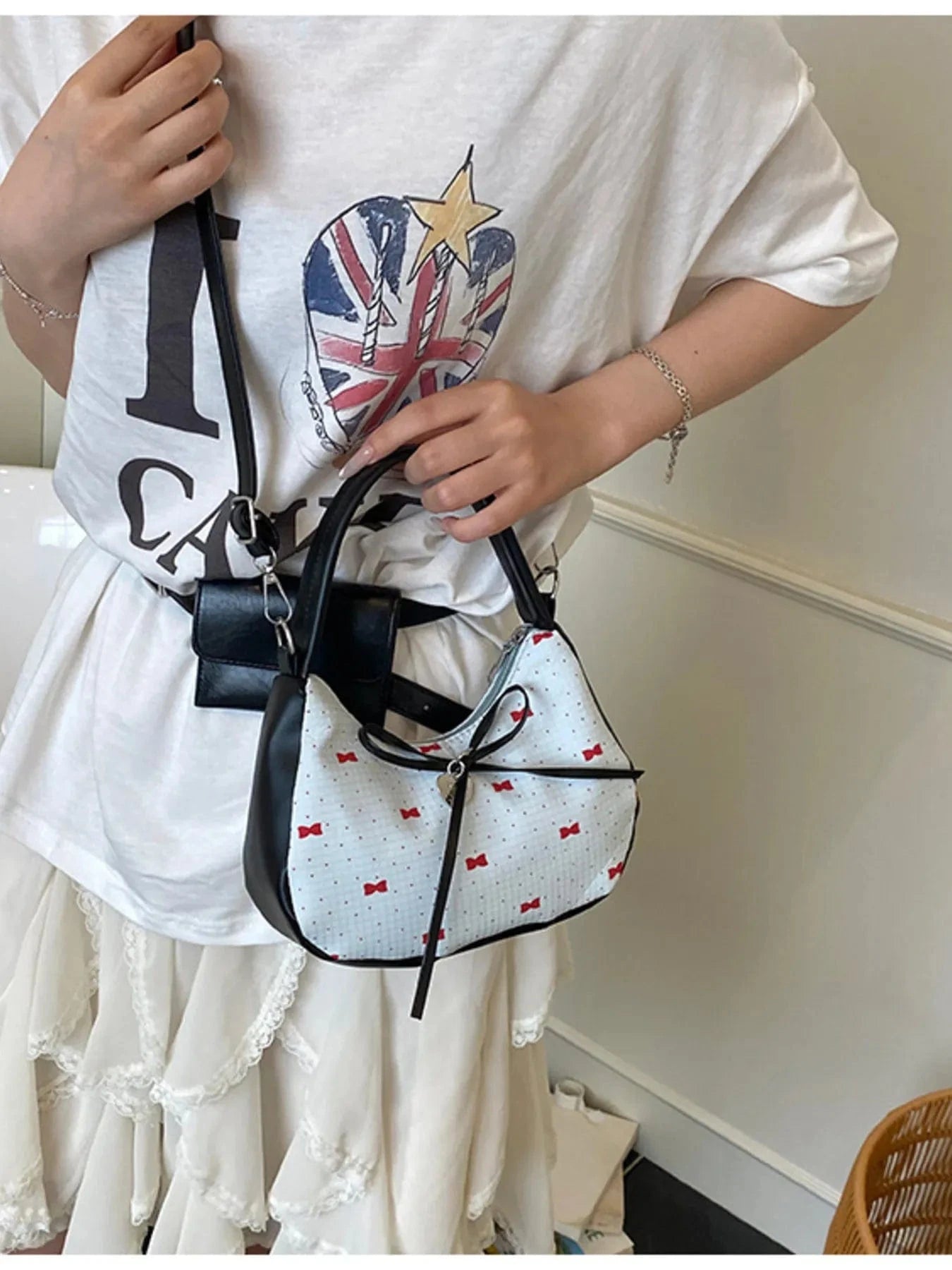 Printed Bow Shoulder Bag Green / One Size The Nichole Collection
