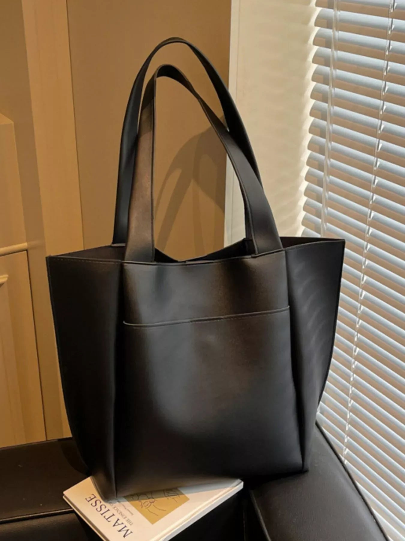 PU Leather Shoulder Bag Black / ONESIZE The Nichole Collection