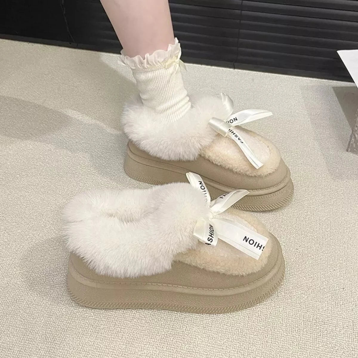 Round Toe Platform Boots Ivory / 36 The Nichole Collection