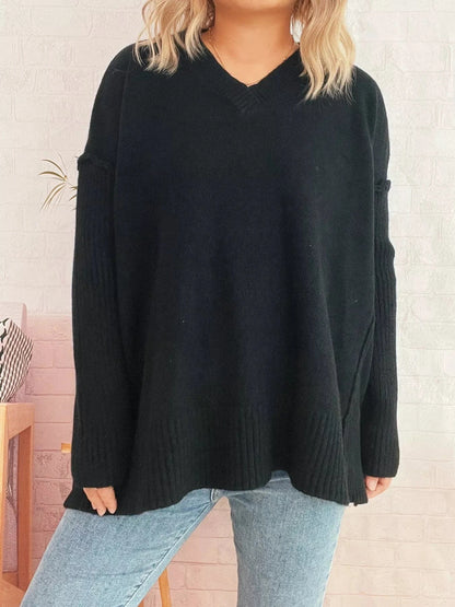 Signature Relaxed V-Neck Sweater Sweaters Black / One Size The Nichole Collection