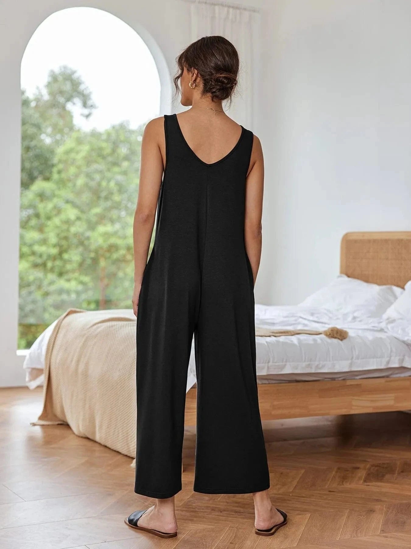 Sleeveless Wide Leg Casual Jumpsuit The Nichole Collection