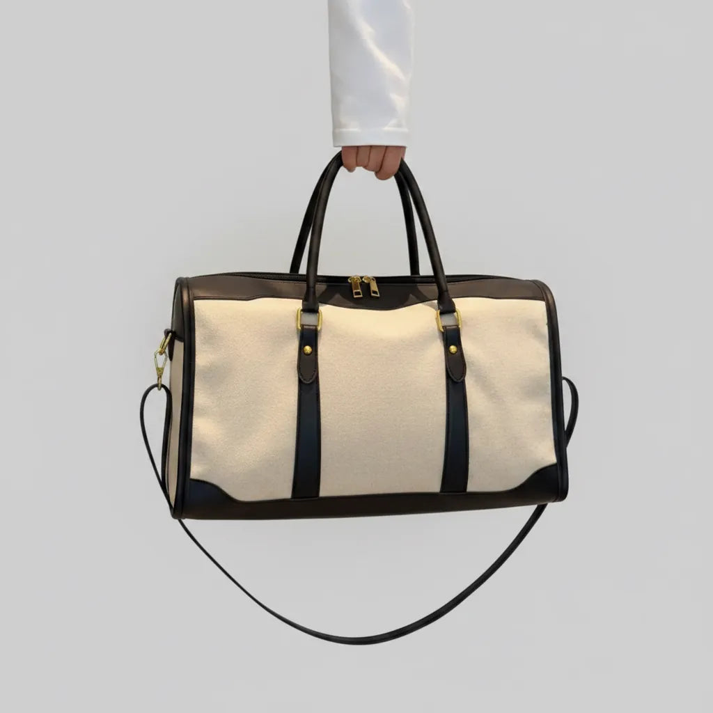 Two-Tone Travel Bag Black / One Size The Nicole Collection