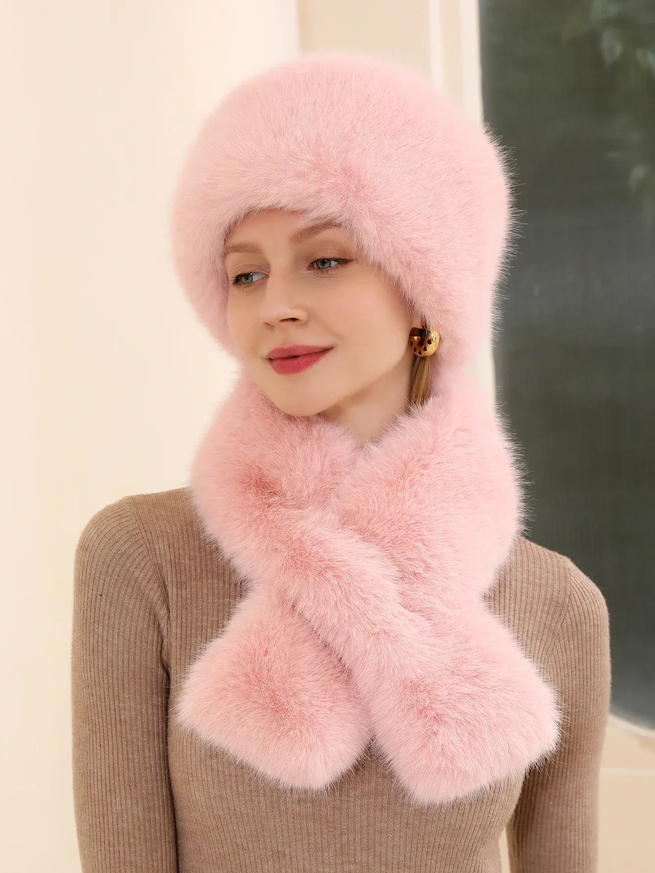 Women's 2pcs Set: Cozy Faux Fur Hat & Scarf Combo Pink / 54-60 The Nichole Collection