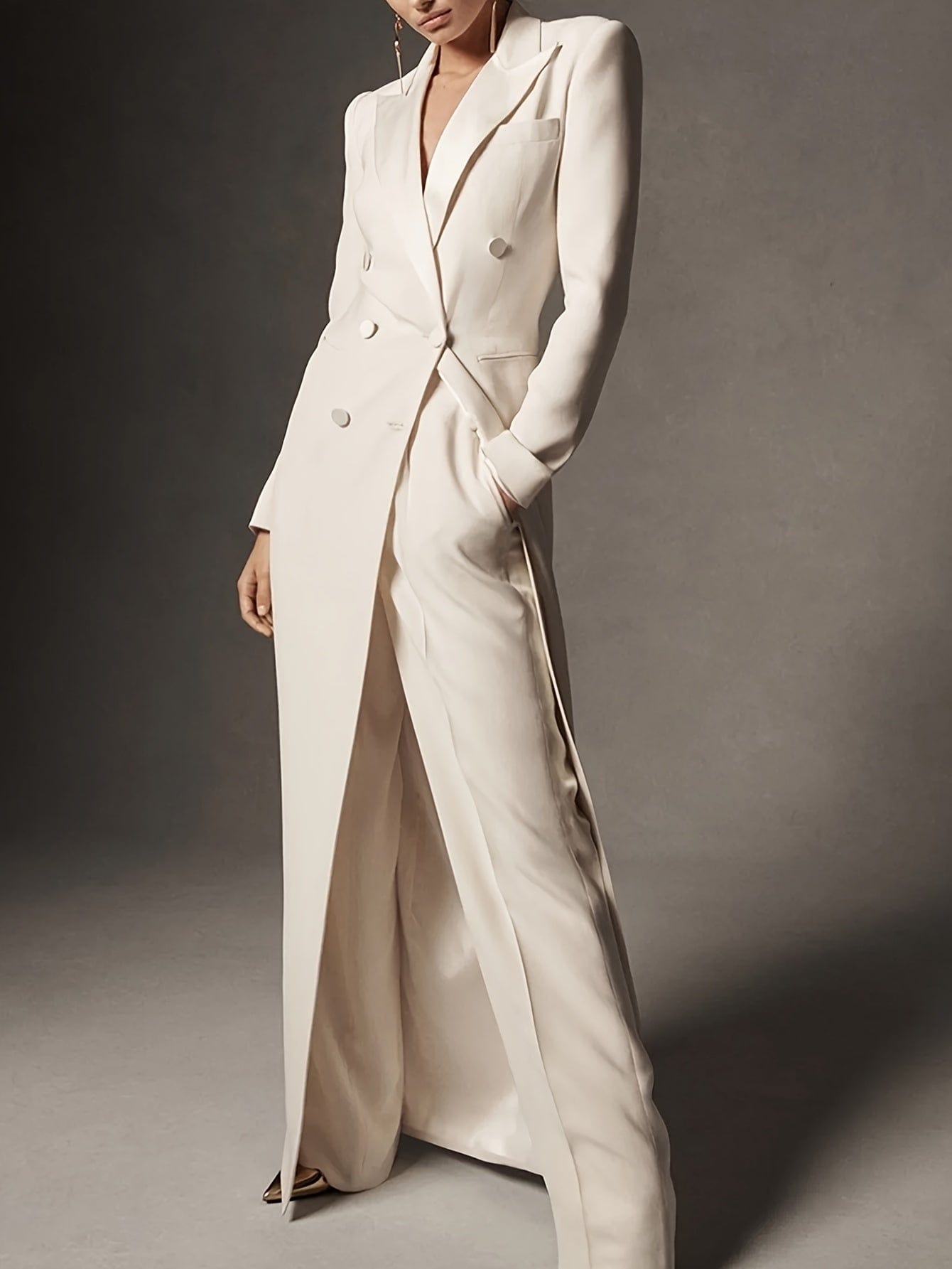 Women’s Elegant Double-Breasted Floor-Length Blazer S / Beige The Nichole Collection