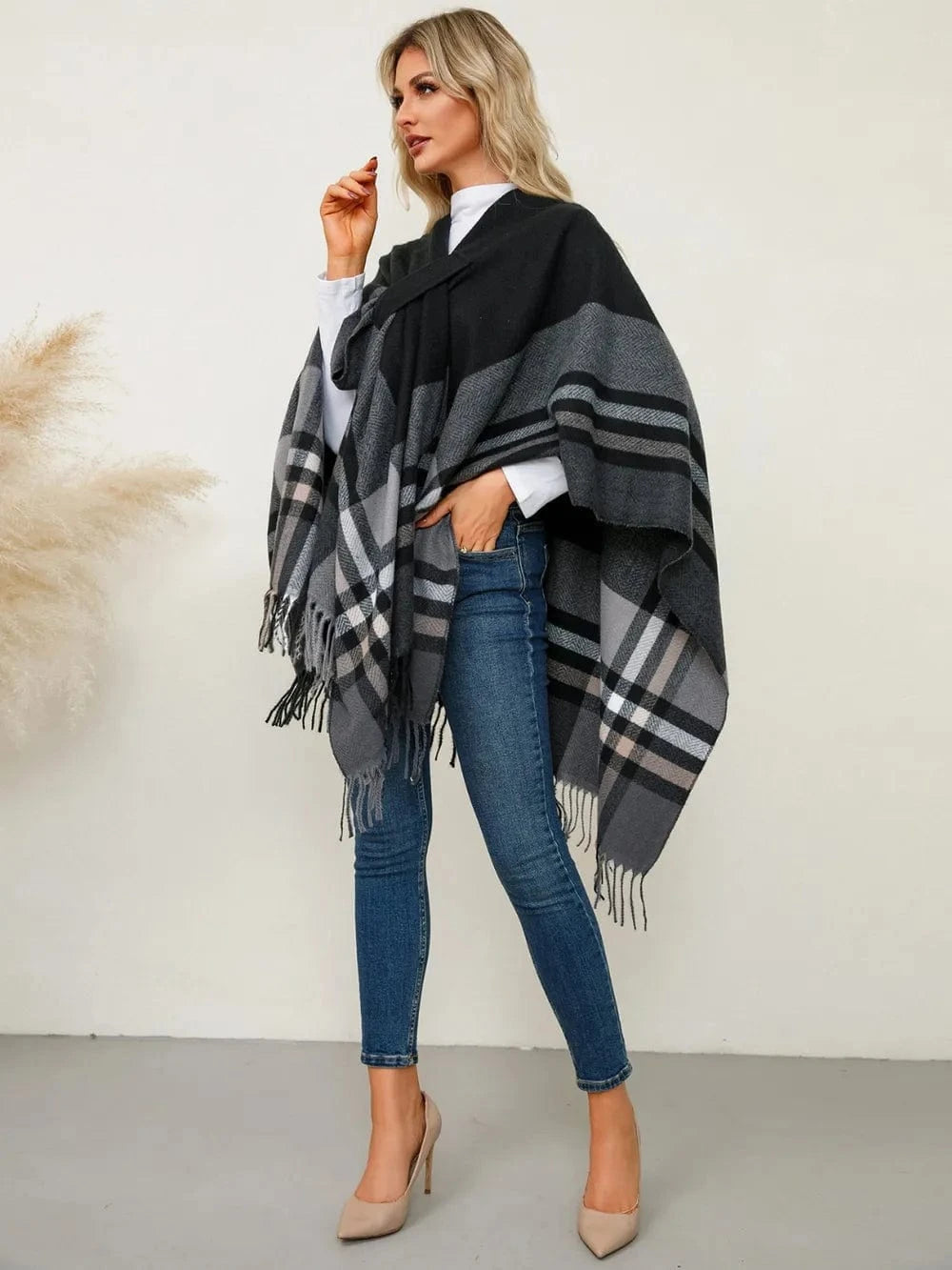 Women’s Fringe Contrast Plaid Poncho Shawl The Nichole Collection