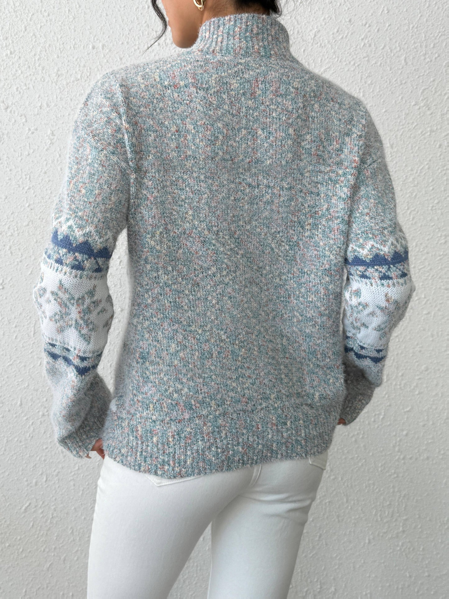 Women’s Geometric Pattern Round Neck Sweater Sweaters The Nichole Collection