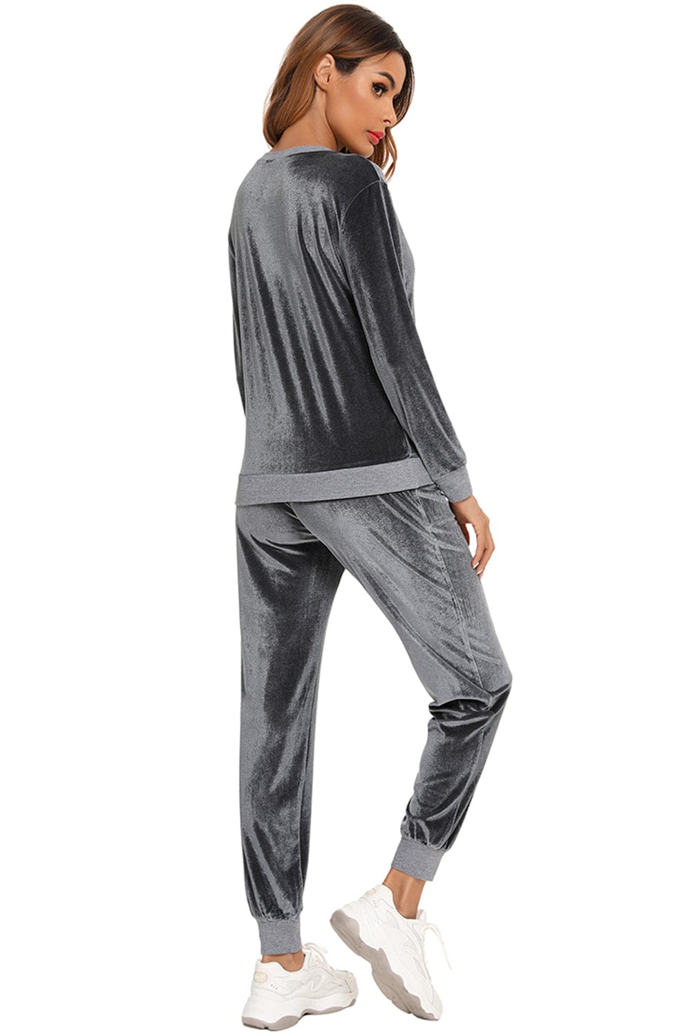 Women’s Soft Velvet Round Neck Long Sleeve Loungewear Set with Pockets The Nichole Collection