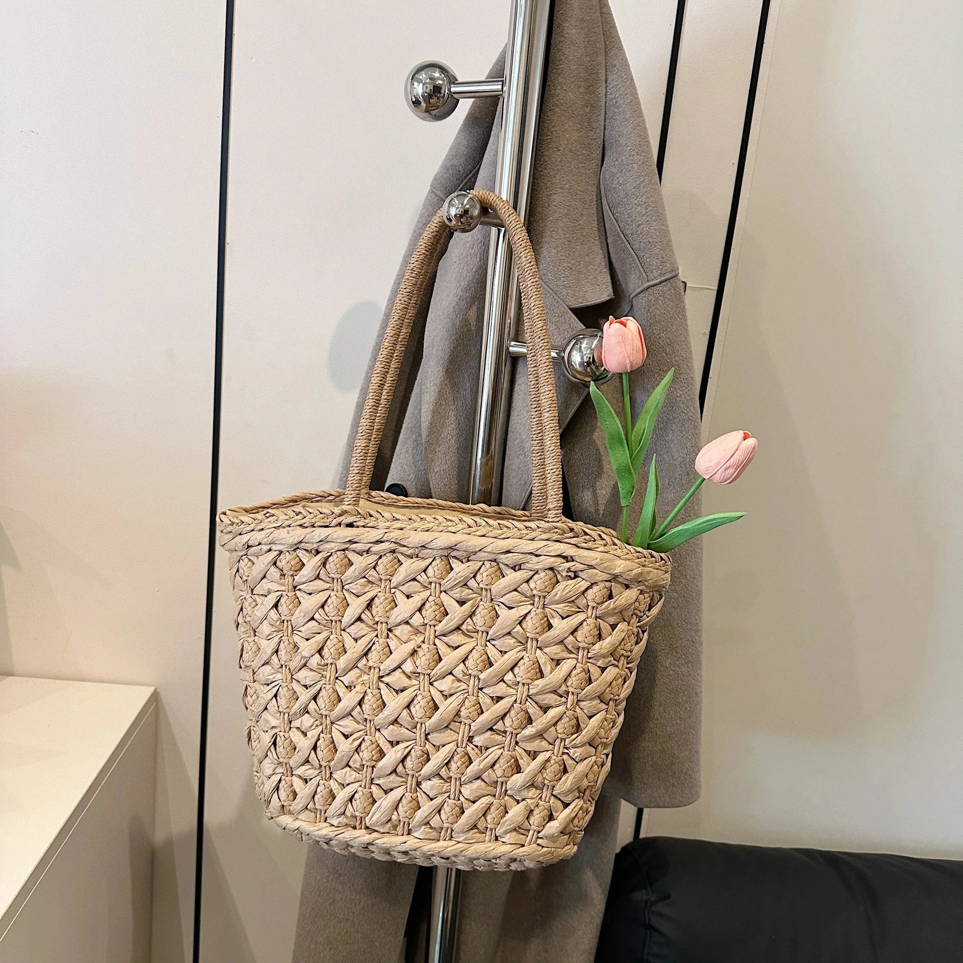 Woven Straw Tote Bag Khaki / onesize The Nichole Collection