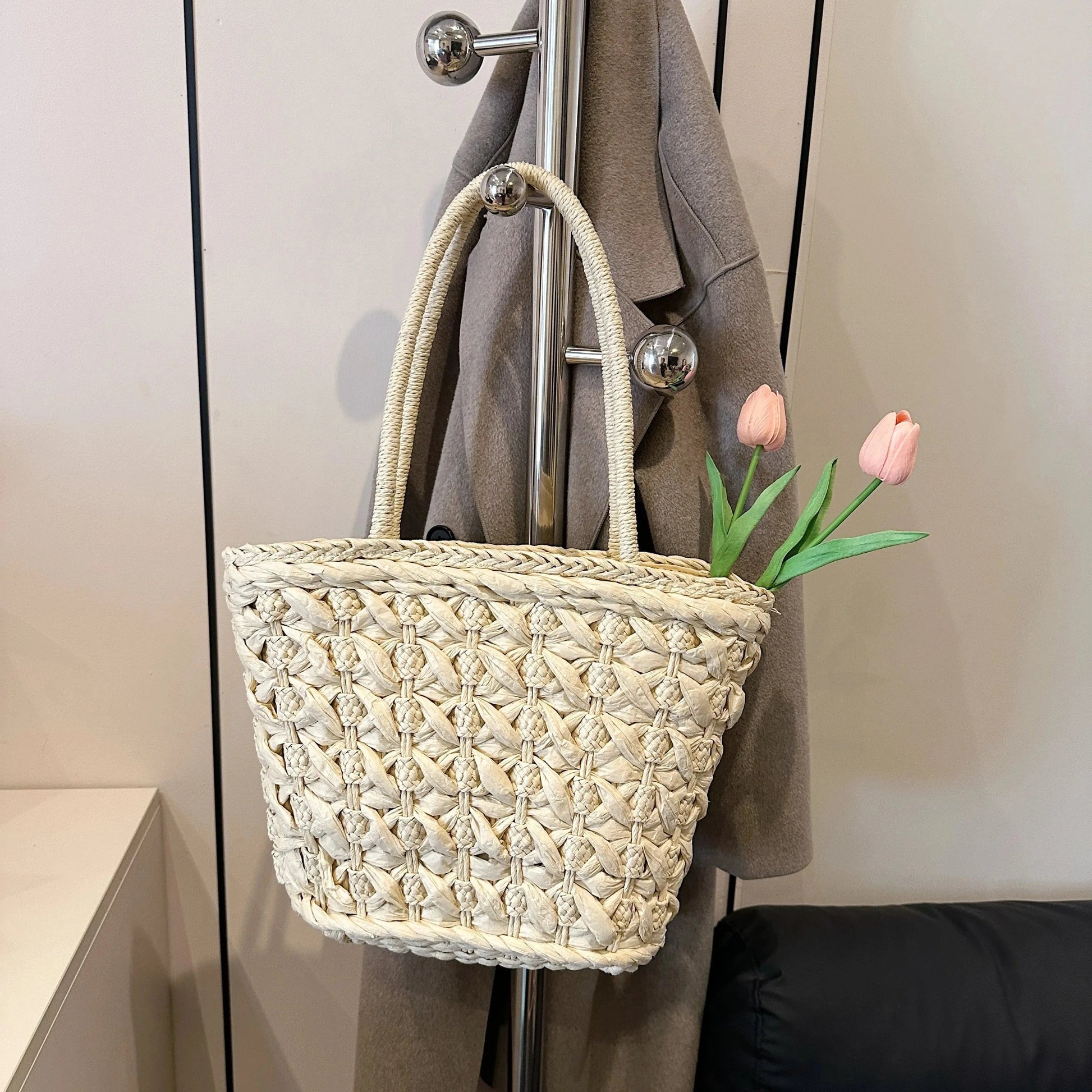 Woven Straw Tote Bag Beige / onesize The Nichole Collection