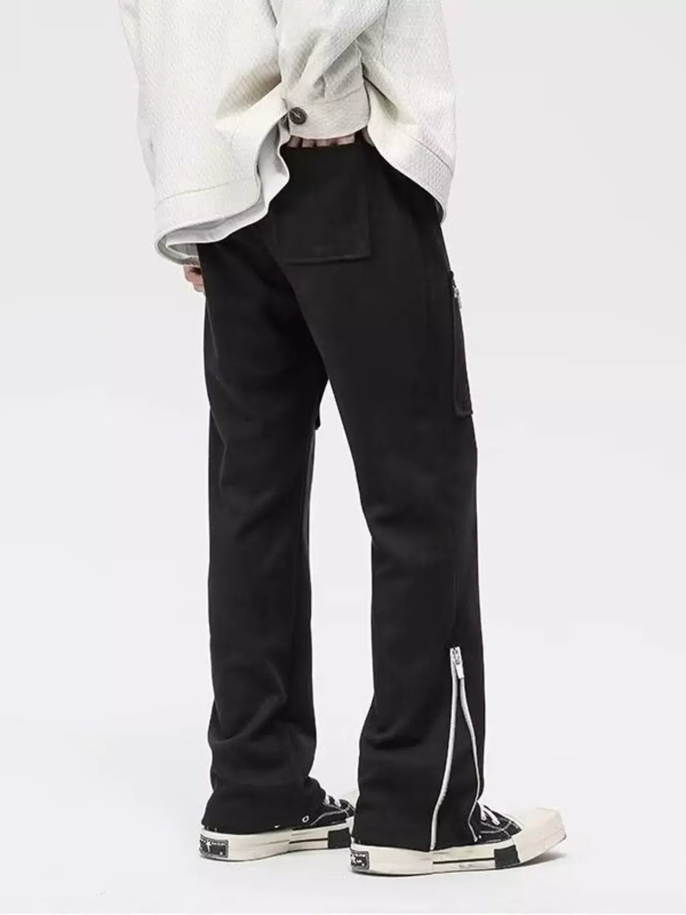 Zipper Pocket Relaxed Fit Pants | The Nichole Collection
